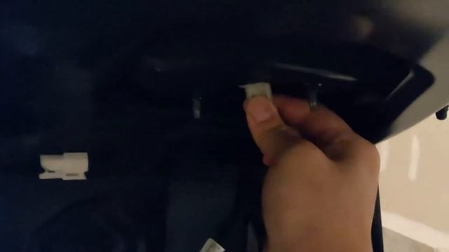Nissan Sentra 2020-Present: LED Reverse Light Tutorial смотреть онлайн