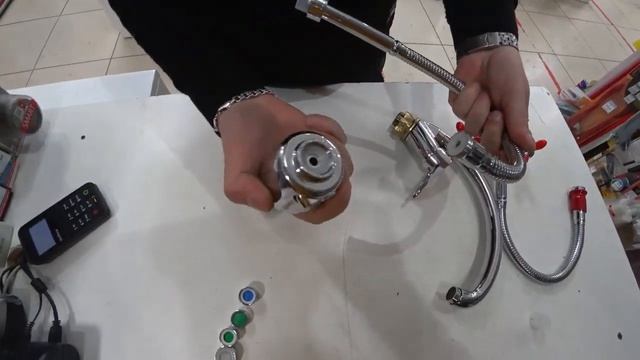 Аэратор для смесителя с наружней внутренней резьбой на плоский круглый излив гибкий гусак насадка смотреть онлайн