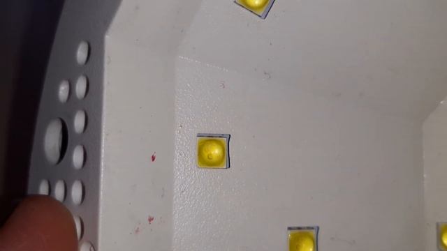 Как выбрать маникюрную лампу для гель лаков смотреть онлайн