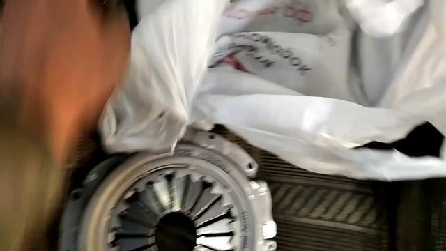 Замена сцепления Ниссан Альмера смотреть онлайн