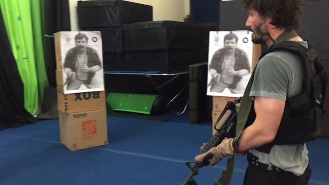 KEANU REEVES TACTICAL TRAINING FOR JOHN WICK 2 (2017) смотреть онлайн