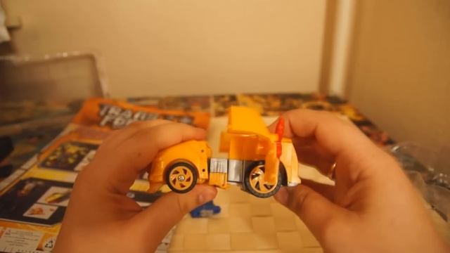 Трансформеры Китайский Бамблби | Transformers Fake Bumblebee | Обзор игрушки смотреть онлайн
