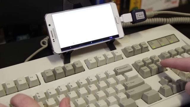 Using an IBM Model M keyboard on a Smartphone смотреть онлайн