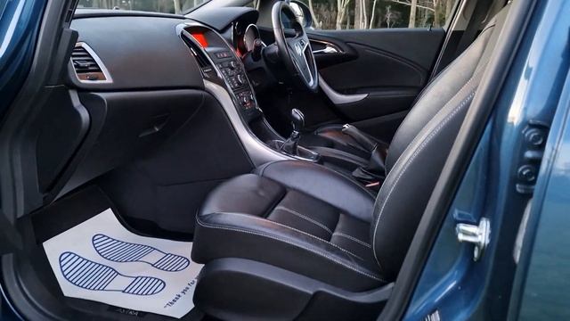 Vauxhall Astra 1.6 16v Elite Euro 5 5dr 2013 (62) смотреть онлайн