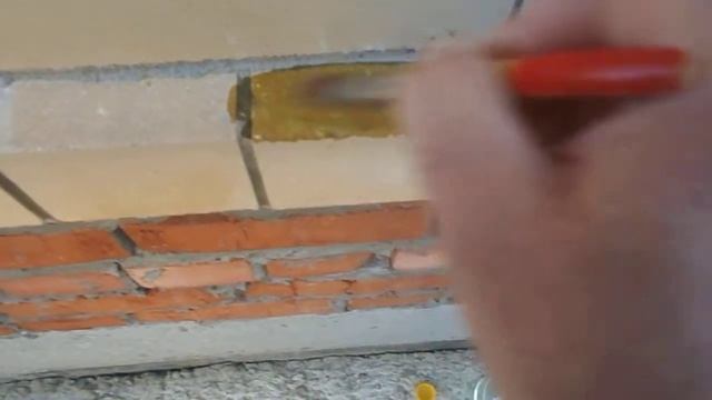 удаление раствора с кирпича