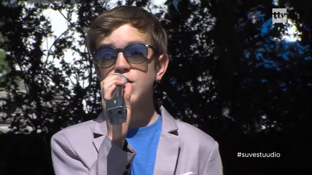 C-Jam - Good Old Fashioned Lover Boy смотреть онлайн