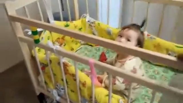 Маятниковая качалка для кроватки смотреть онлайн