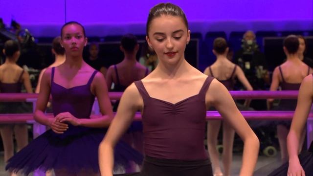 Royal Ballet School corps de ballet rehearsal смотреть онлайн