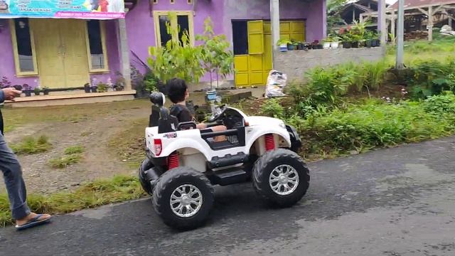 bermain mobil aki monster truck - mobil aki ford ranger monster truck смотреть онлайн