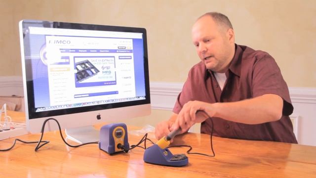 Hakko FX888D Soldering Station Demonstration - GoKimco.com смотреть онлайн