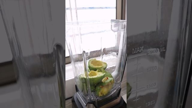 AMZCHEF 2000W Blender Smoothie, Mixeur Multifonction, Mixeur Puissant avec 8 Vitesses Réglables смотреть онлайн