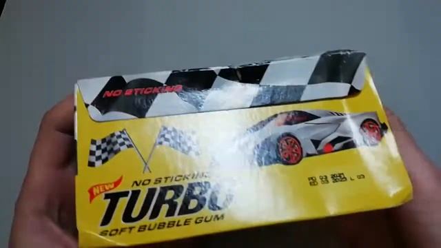 Распаковка жевательной резинки «Turbo» (фирма «Kent») смотреть онлайн