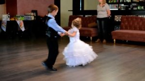 первый танец детей на свадьбе