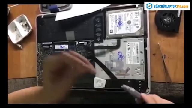 Thay main Mac Pro A1278 2011 vào cho A1278 2012- SUACHUALATOP24h com смотреть онлайн