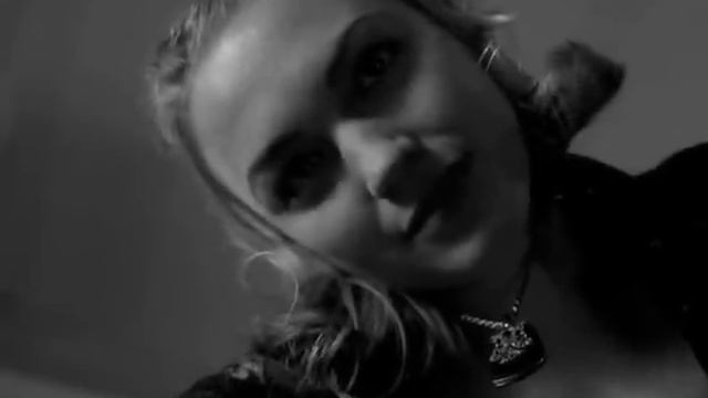 Erika - Angels смотреть онлайн