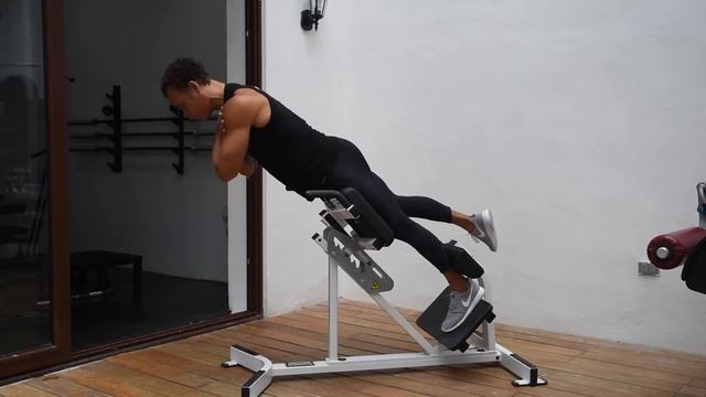 Single Leg Back Extension