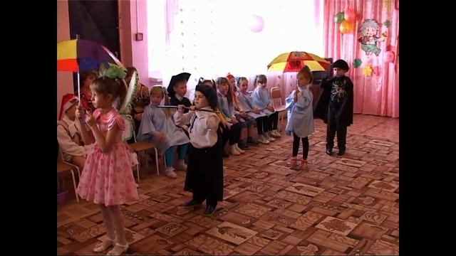 Танец: "Прогулка под дождем" смотреть онлайн