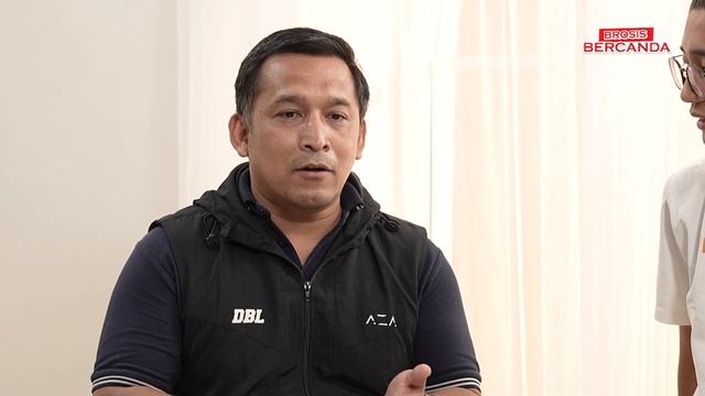 Bercanda: Wadidaw! Ini Dia Cerita Dibalik Layar Honda DBL (GUEST : Donny & Stephen) смотреть онлайн