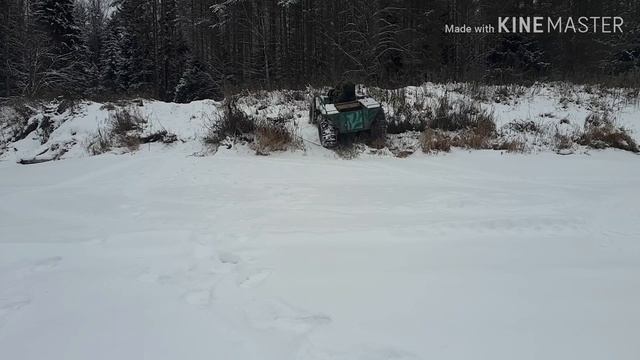 КАРАКАТ БОЛОТОХОД ЗИС-5. СЪЕЗД И ПОДЪЕМ НА РЕКУ ЗИМОЙ. смотреть онлайн
