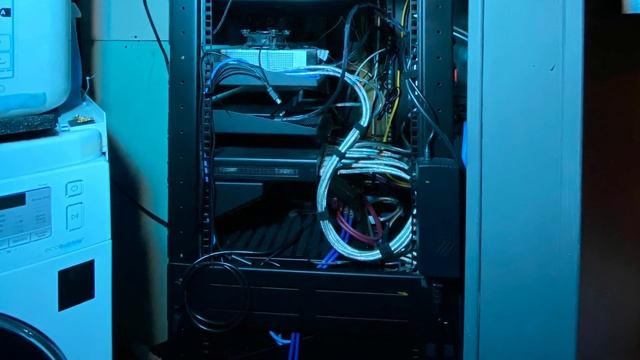 An UPDATED look at my AV Rack, now with Mini DSP 2x4HD смотреть онлайн