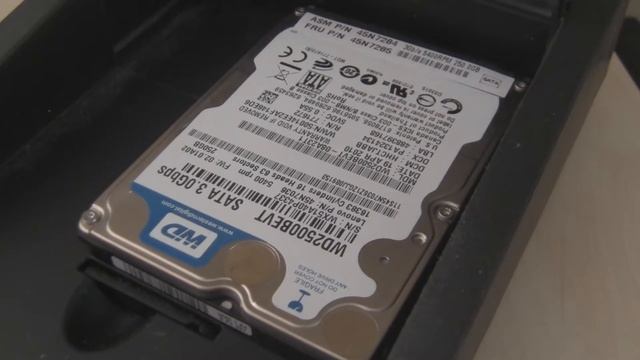 Western Digital WD2500BEVT in Action смотреть онлайн