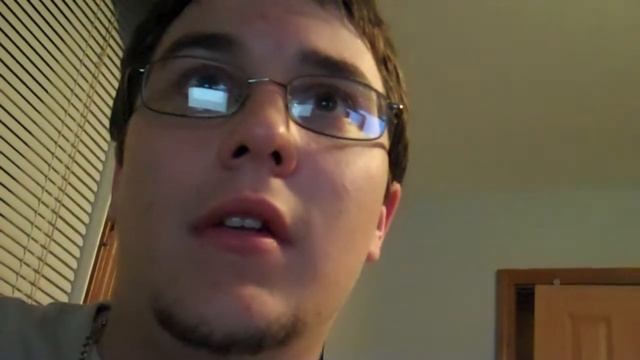 Greth and the "CRAP LAPTOP" Video! смотреть онлайн