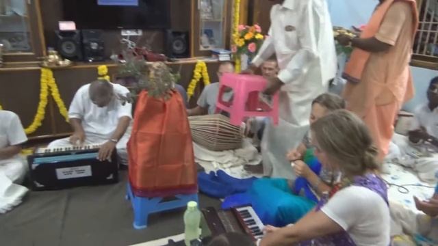 киртан на индийской нама хатте, Тирупати