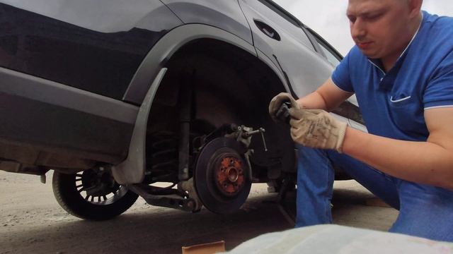 Чери Тигго 8 про замена задних колодок часть 2, или как развести колодки с электроручником