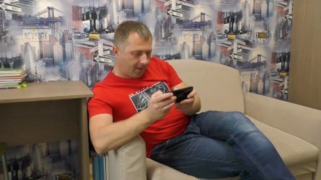 СИРЕНОГОЛОВЫЙ ПРОБРАЛСЯ В НАШ ДОМ и НАПАЛ. ХЭППИ ФЕМЕЛИ ШОУ смотреть онлайн
