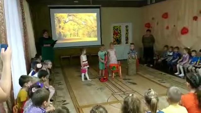 Сценка "Мамины помощники" смотреть онлайн