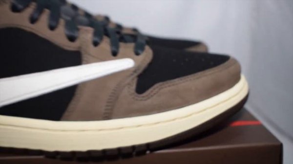 Travis Scott x Nike Jordan 1 Low Cactus Jack Unboxing