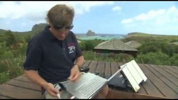 Inmarsat Explorer 700