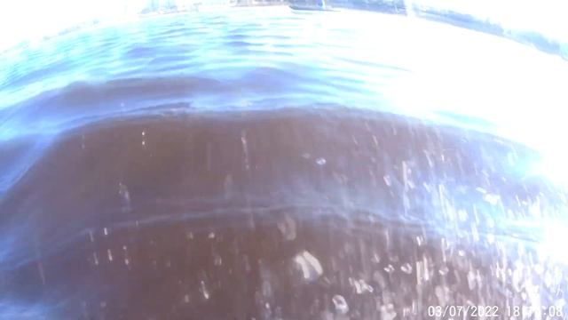 Я переплыл Волгу туда и обратно, 1.5 км за 1 час / I swam across river Volga there and back смотреть онлайн