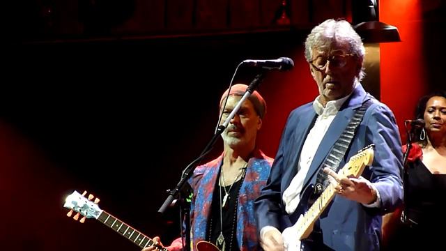 Eric Clapton - London -- WHITE ROOM -- Royal Albert Hall - 8 May 2022 смотреть онлайн