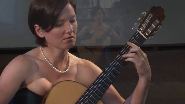 Tárrega: Gran Vals - Anika Hutschreuther, Guitar смотреть онлайн