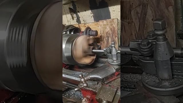 Boring out a 20-35 Twin City water pump impeller. let's see if it works okay. ?