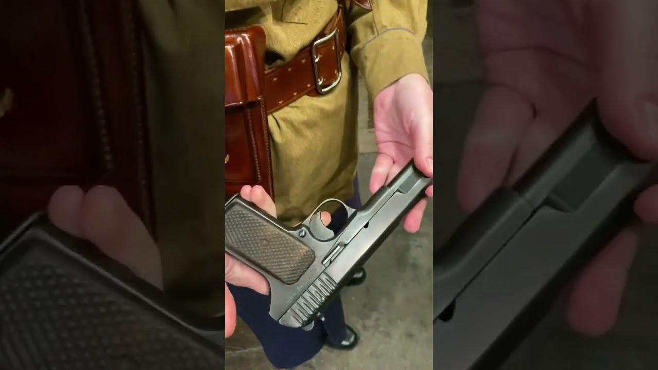 Девушка с пистолетом ТТ, что может быть привлекательнее смотреть онлайн