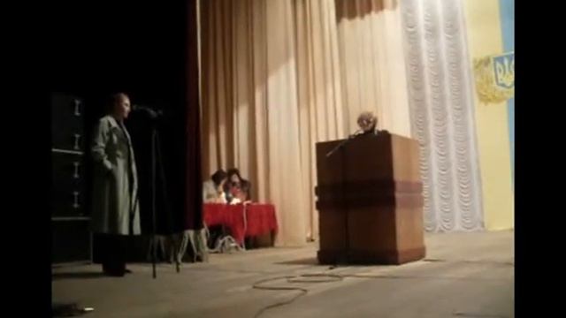 В Рубежном прошли общественные слушания смотреть онлайн