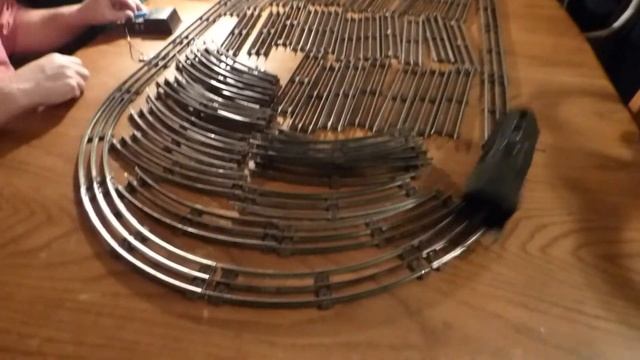 Lionel Trains and Track For Sell Through 2.1.16 смотреть онлайн