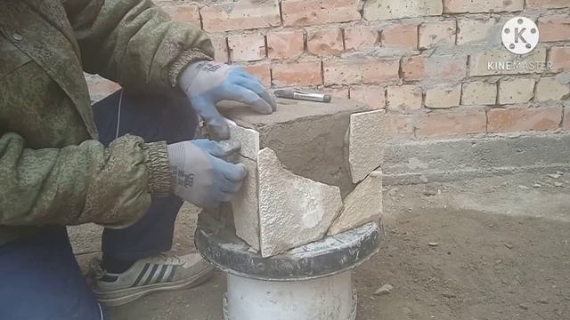 Вазон из камня
