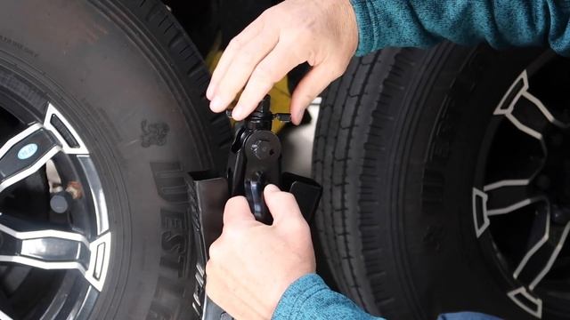EPOARTIST- RV & Camper Wheel Stabilizer Jack смотреть онлайн