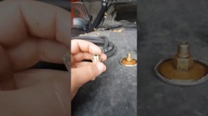 Установка механического датчика давления масла на ТЛК 80, двигатель 1HDT