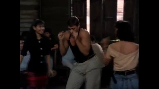 A-Dessa-женщина я не танцуюVan Damme dansing
