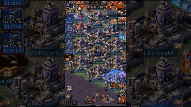 Puzzles & Survival: Level 40 Zombie Lair смотреть онлайн