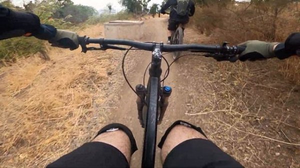 2020 Mongoose Salvo Comp 29 (San Cristobal Chile)