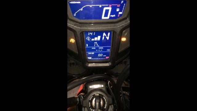 Honda Africa Twin CRF1000L DCT 2016 - How The Hell Does My Africa Twin Work?