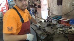 Toyota Prado - 120 , замена сайлентблоков задних нижних тяг, оригинал .