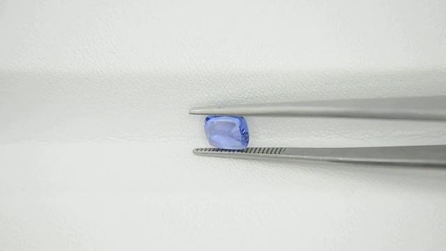1.12 ct. Natural Blue Sapphire from Sri Lanka / 1.12 карата. Натуральный цейлонский голубой сапфир смотреть онлайн