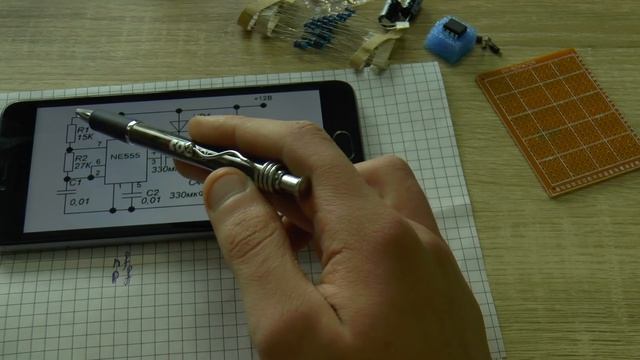 Простой удвоитель напряжения на NE555, 2V/24V без катушек и трансформаторов смотреть онлайн