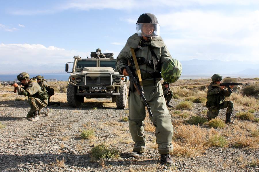 В руках автомат смотреть онлайн